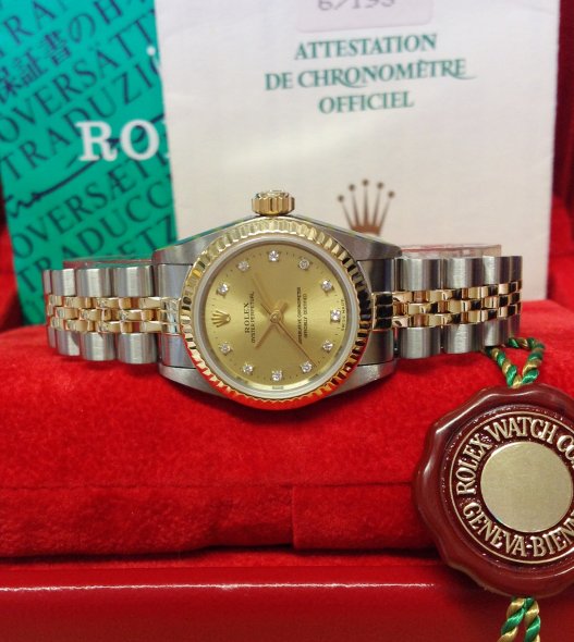 Rolex Ladies Oyster Perpetual (Preowned) 24mm